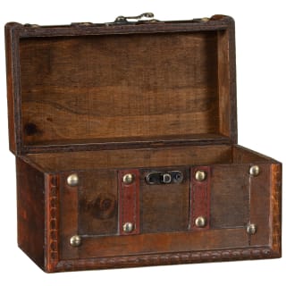 B&M Wooden Storage Chest