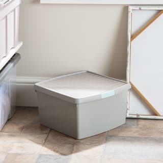 B&M Waffle Clip Box 25.5L - Grey