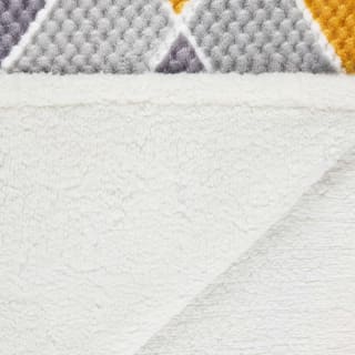 B&M Simply Geo Waffle Throw - Ochre