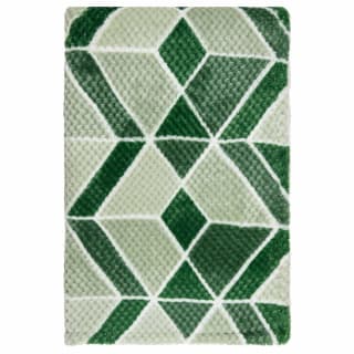B&M Simply Geo Waffle Throw - Green