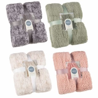 B&M Simply Two Tone Teddy Throw - Sage