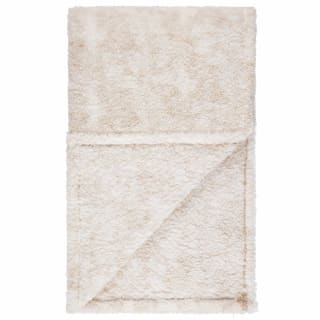 B&M Simply Two Tone Teddy Throw - Natural